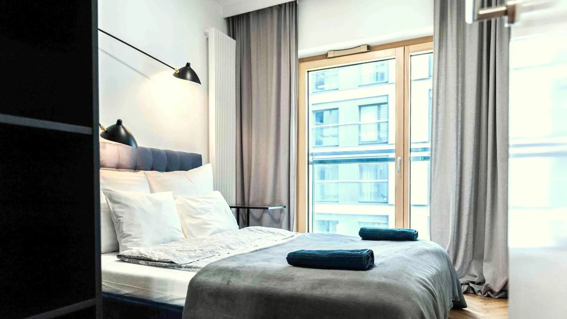 Vipwarsawapartments Onyx Mennica Residence Διαμέρισμα